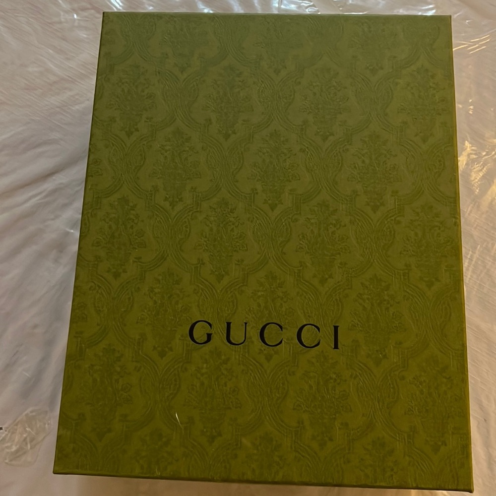 Gucci empty box 📦